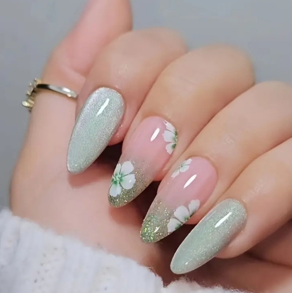 24 Pieces Fake Press On Nails